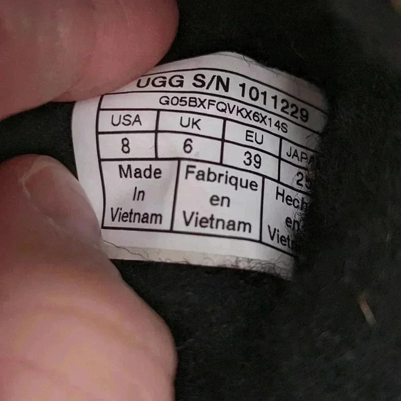 Ugg Pearle Slippers - Black - 8 - Picture 10 of 10